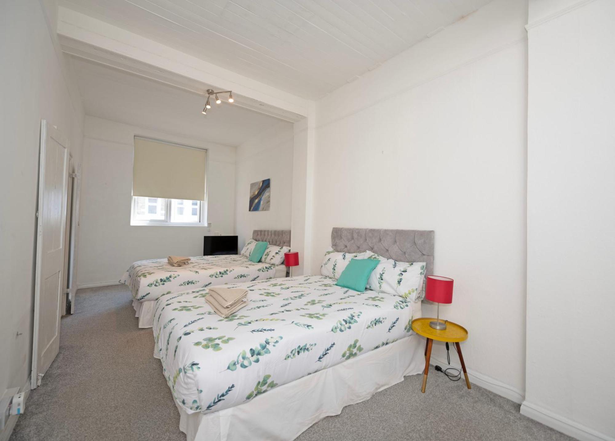 Flat In Clapham Budget Friendly Stay London Exteriör bild